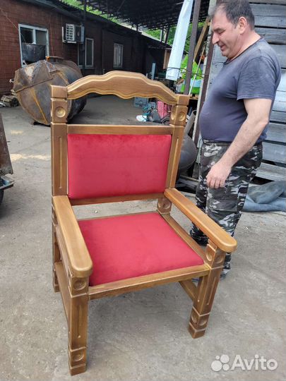 Кресло трон