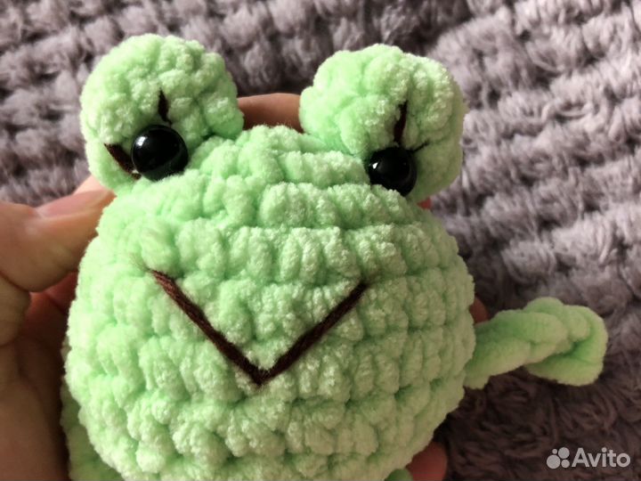 Вязаная жабка