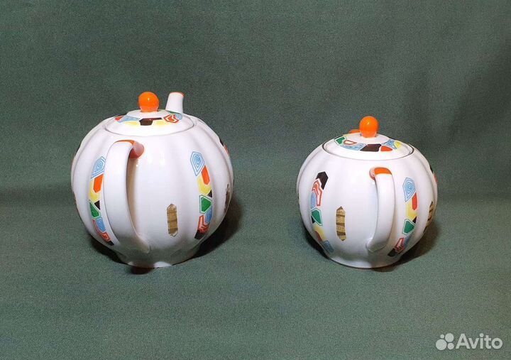 Чайник и сахарница от сервиза 