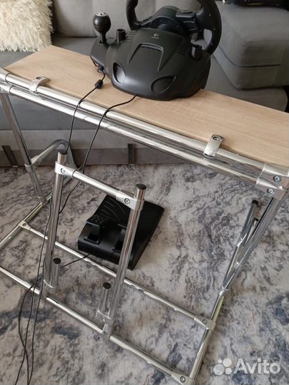 Кокпит, стойка для руля