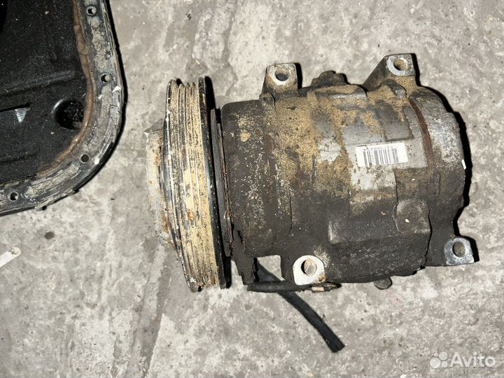 Компрессор кондиционера toyota altezza