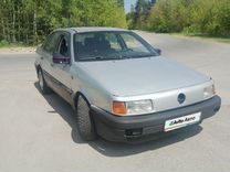 Volkswagen Passat 1.8 MT, 1989, 305 680 км, с пробегом, цена 120 000 руб.