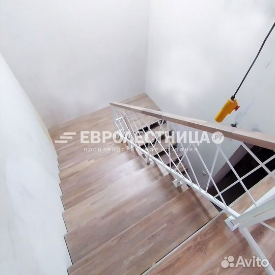 Лестница на металле