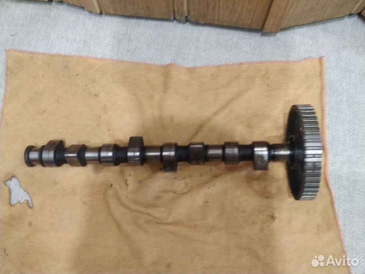 Распредвал на ауди 100 с4, дв 2.0, 115 л.с