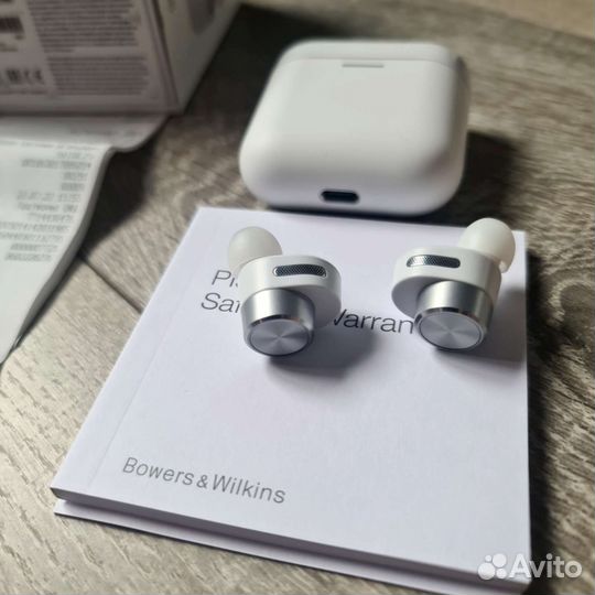 Премиальные наушники bowers & wilkins pi5