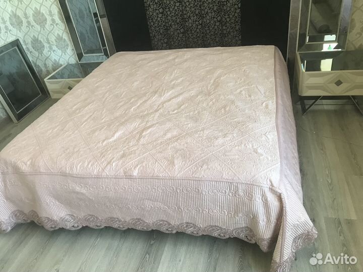 Покрывало на кровать