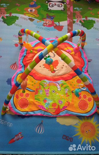 Развивающий коврик
