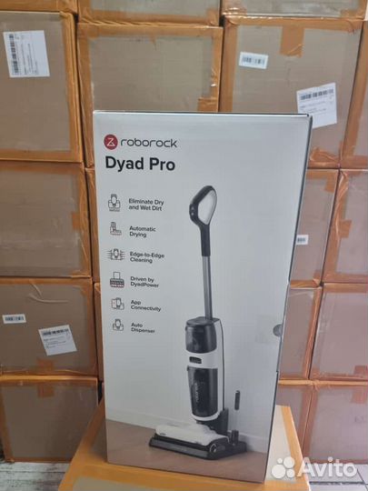 Моющий беспроводной пылесос Roborock Dyad Pro