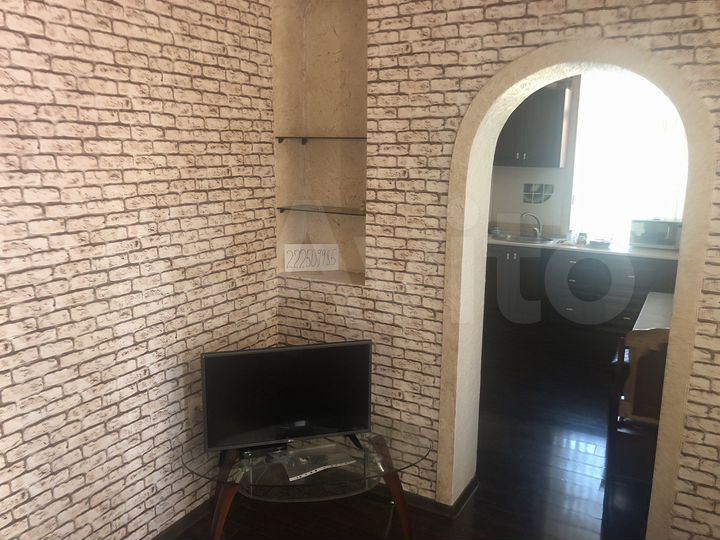 3-к. квартира, 60 м², 2/3 эт.