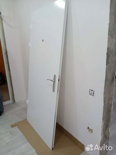 Дверь входная железная бу