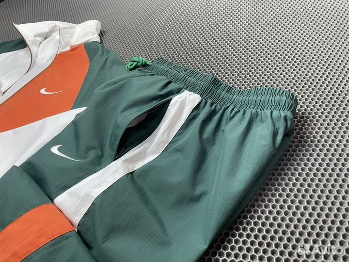 Спортивный костюм Nike