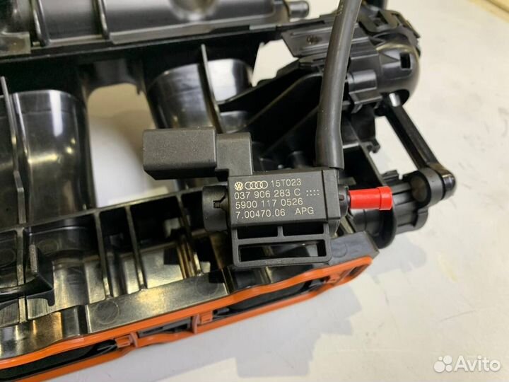 Впускной коллектор Октавия Гольф Пассат Джетта