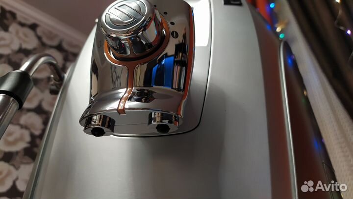 Кофемашина Saeco Talea Touch + Milk Island