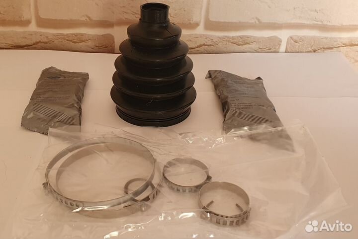 Комплект пыльника, приводной вал BMW GKN 305537