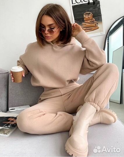 Спортивный костюм