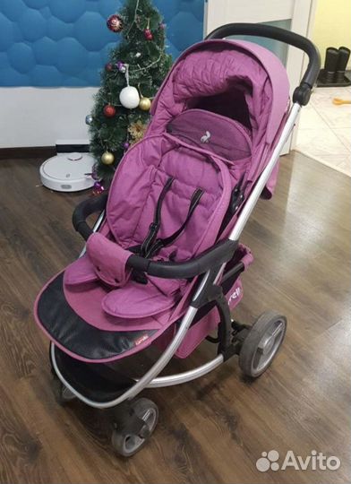 Прогулочная коляска