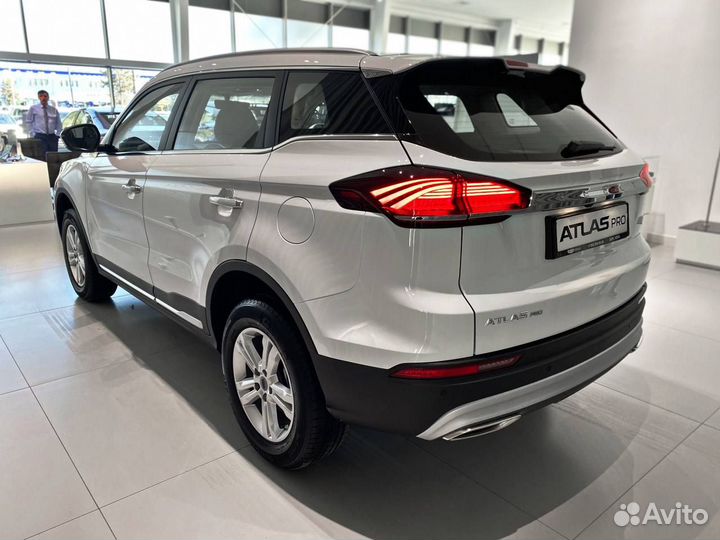 Geely Atlas Pro 1.5 AT, 2024