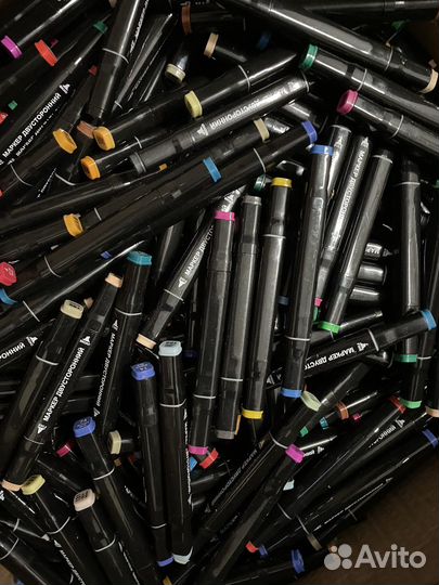 Маркеры двусторонние в сумке