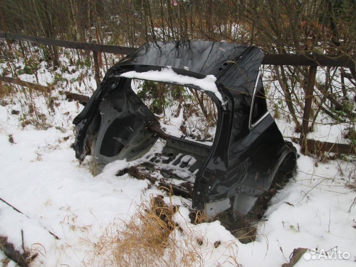 Крыло заднее левое, правое infiniti FX35 (S51) 08