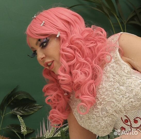 Парик розовый