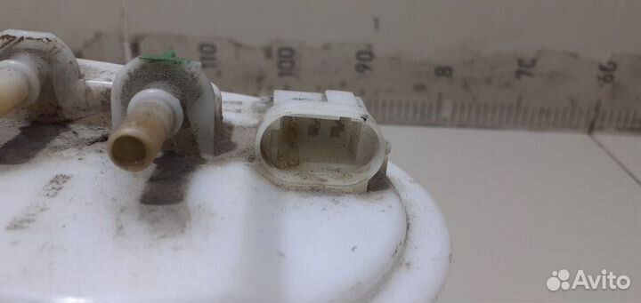 Насос топливный Renault Logan