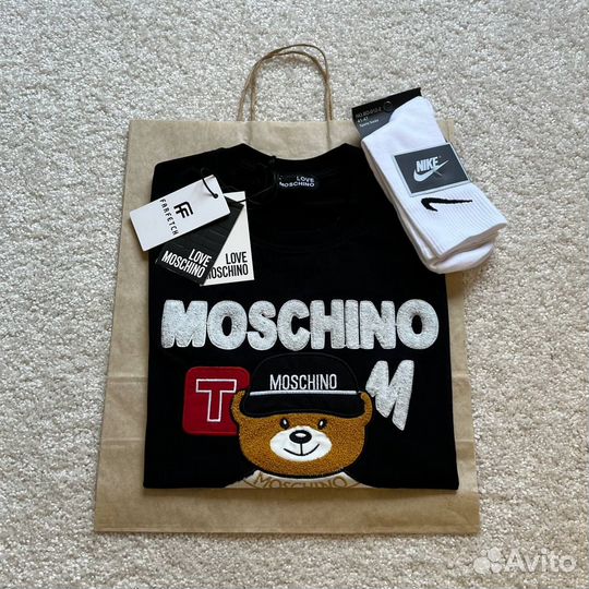 Футболка moschino S, M