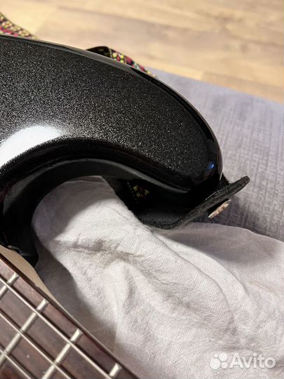 Электрогитара