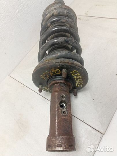 Амортизатор передний