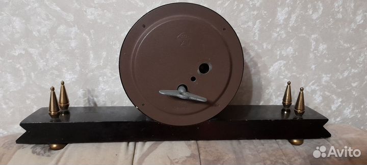 Часы настольные