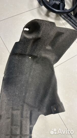 Подкрылок задний правый Ford Focus 3