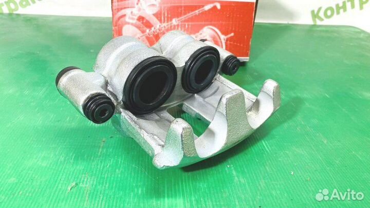 Суппорт тормозной передний правый Peugeot Boxer