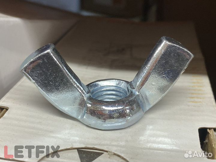 Гайка барашковая М16 DIN 315