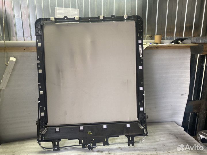 Шторка солнцезащитная для Nissan Pathfinder (R52)