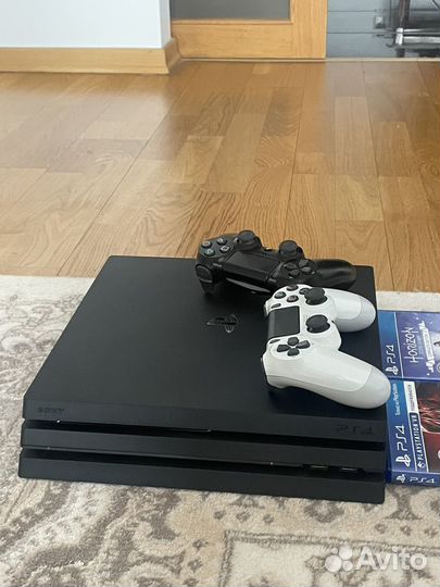 Sony playstation 4 pro 1tb
