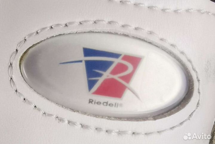 Фигурные коньки riedell J13