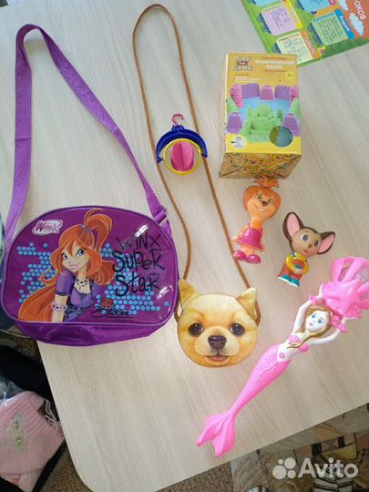 Игрушки,кинетический песок