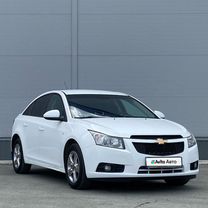 Chevrolet Cruze 1.6 AT, 2011, 175 000 км, с пробегом, цена 939 000 руб.