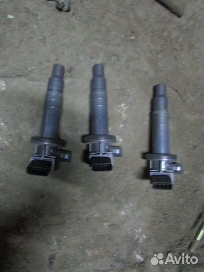 Катушка зажигания на Toyota Corolla, ZZE120, 3ZZ