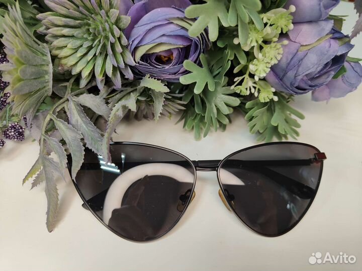 Солнцезащитные очки