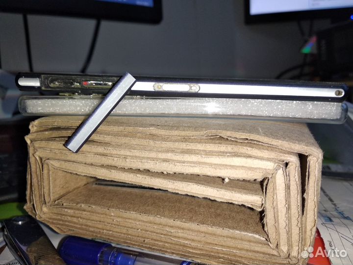 Чехол силиконовый sony xperia Z2 новый