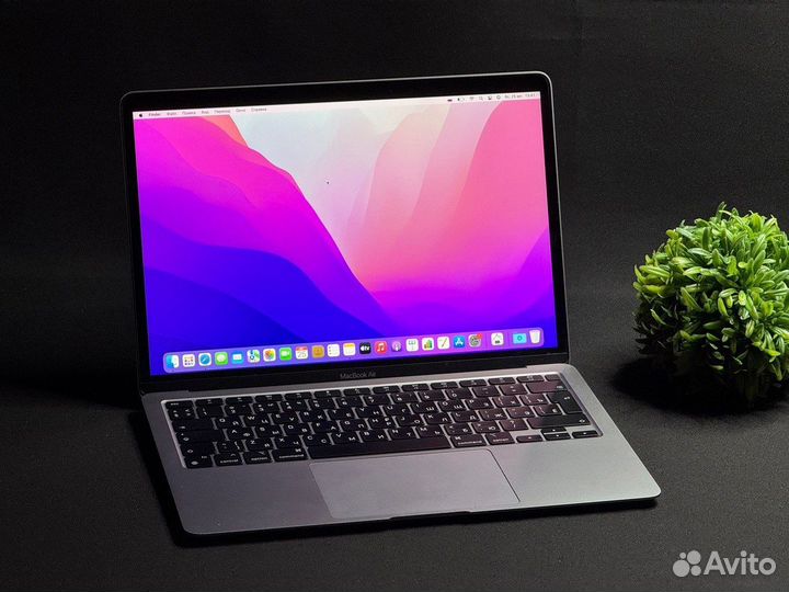 MacBook Air (13-inch,2017 г.) Silver Гарантия 3 ме