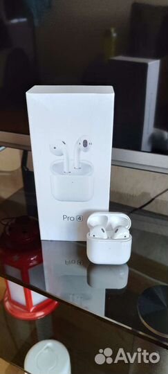 Беспроводные наушники PRO 4