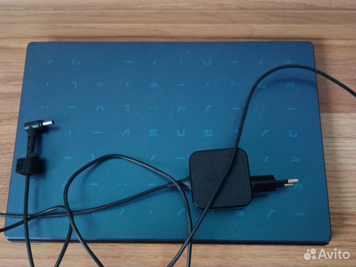 Ноутбук нетбук asus