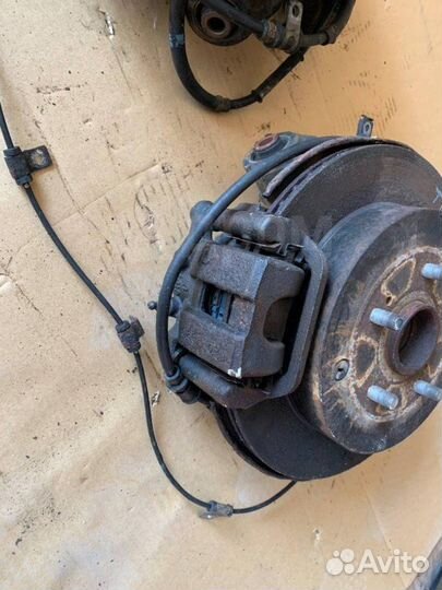 Ступицы задние Suzuki Grand Vitara JT