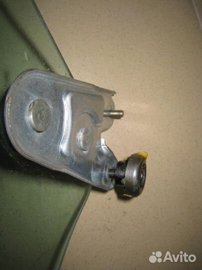 Стекло заднее правое Subaru Forester SG/S11 2006