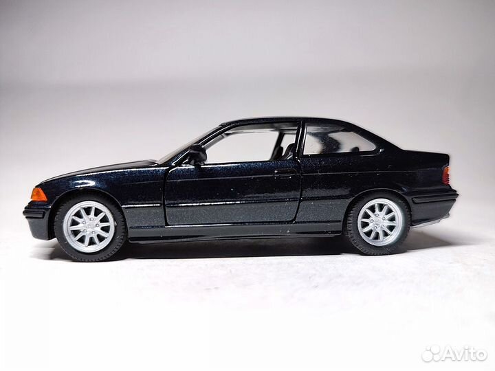 Schuco BMW 325i e36 made in Germany 1/43