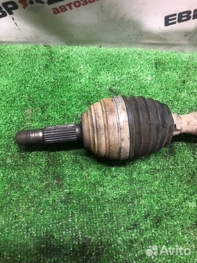 Привод передний правый Renault Sandero хетчбэк 1.6