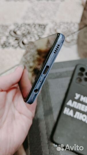 Samsung Galaxy A32, 4/64 ГБ