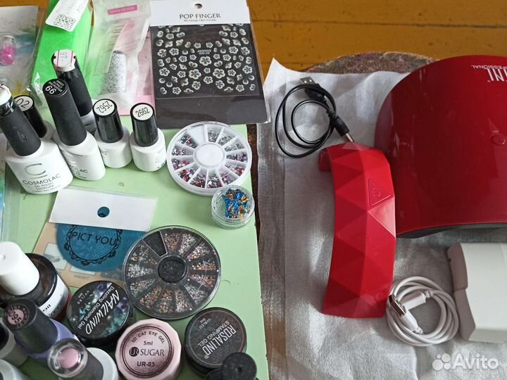 Лампы для сушки ногтей, гель для ногтей, фольга и