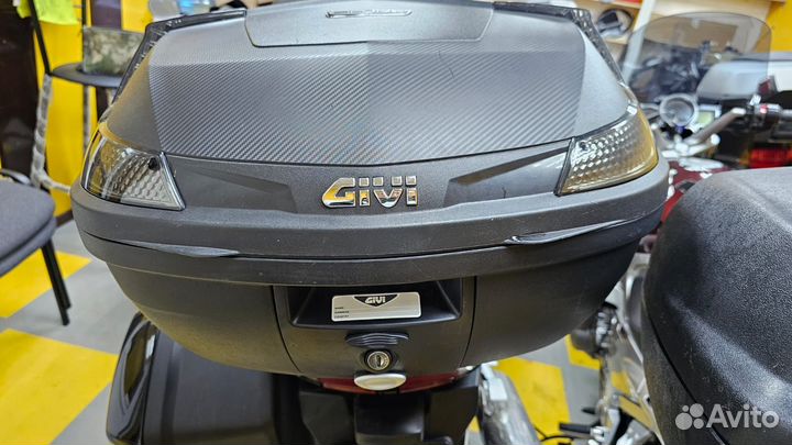 Центральный кофр givi B47N monolock 47 л